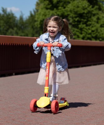 БЕЗ УПАКОВКИ Самокат 3-колесный Bunny, 135/90 мм, желтый/красный